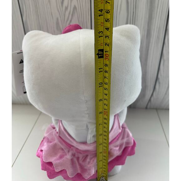 Gemmy Hello Kitty Sanrio XOXO Pink Animated Side Stepper Plush Valentines Love - Picture 3 of 8